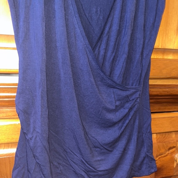 A Pea In The Pod Top - Picture 6 of 9